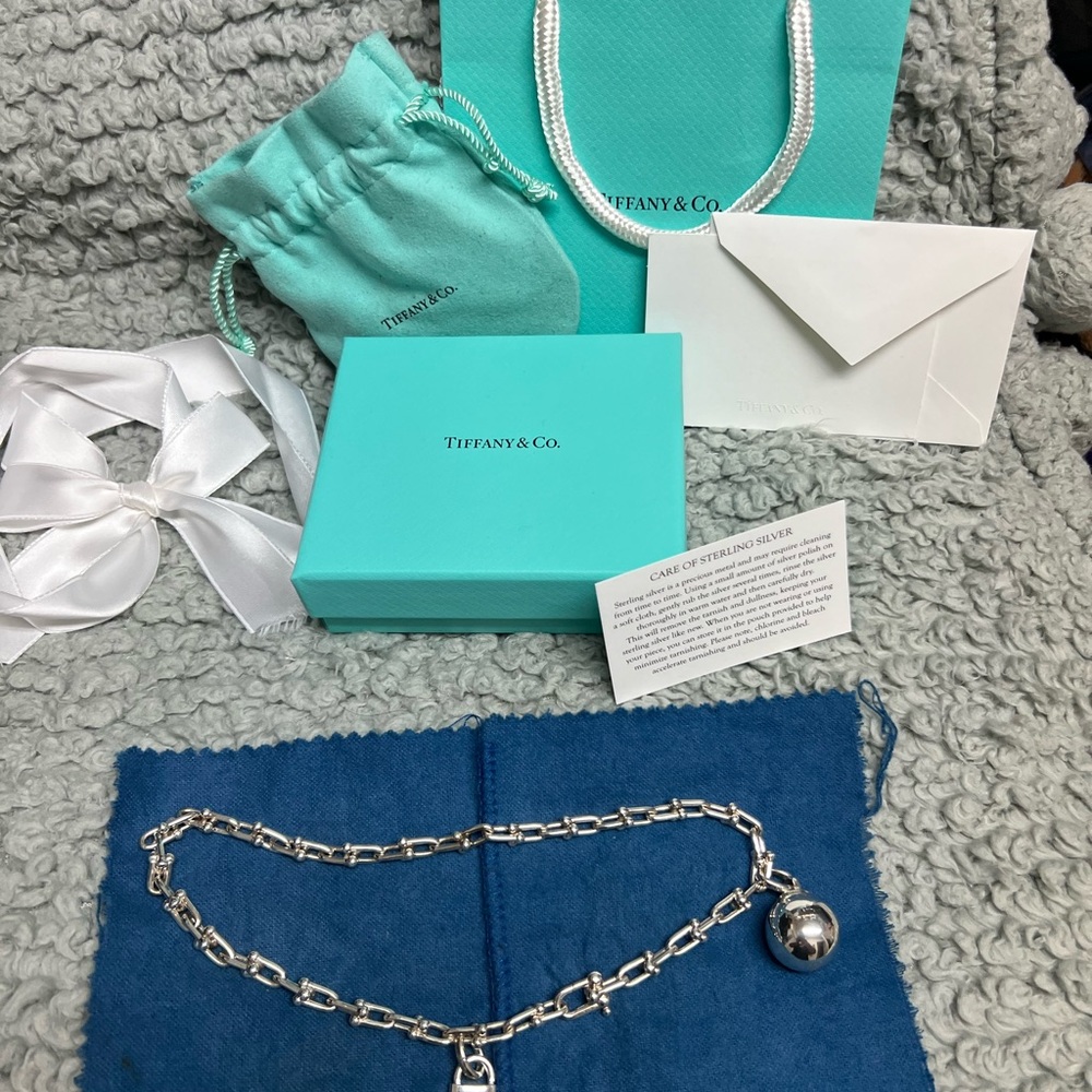 Tiffany HardWear
Small Wrap Bracelet
in Sterling Silver